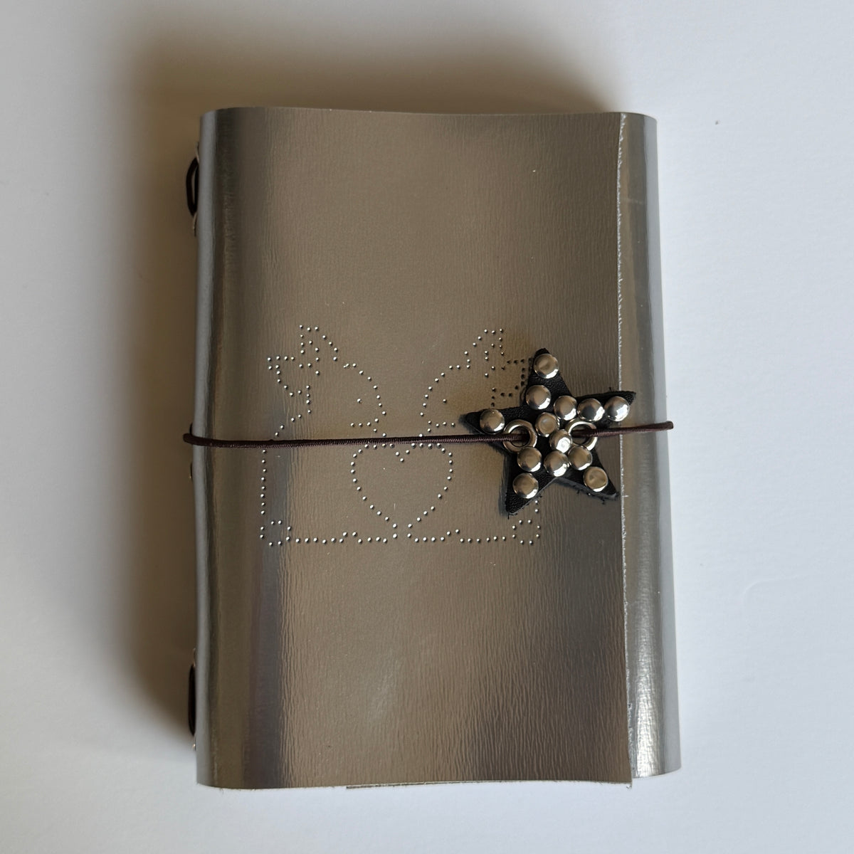 A6 Silver 016