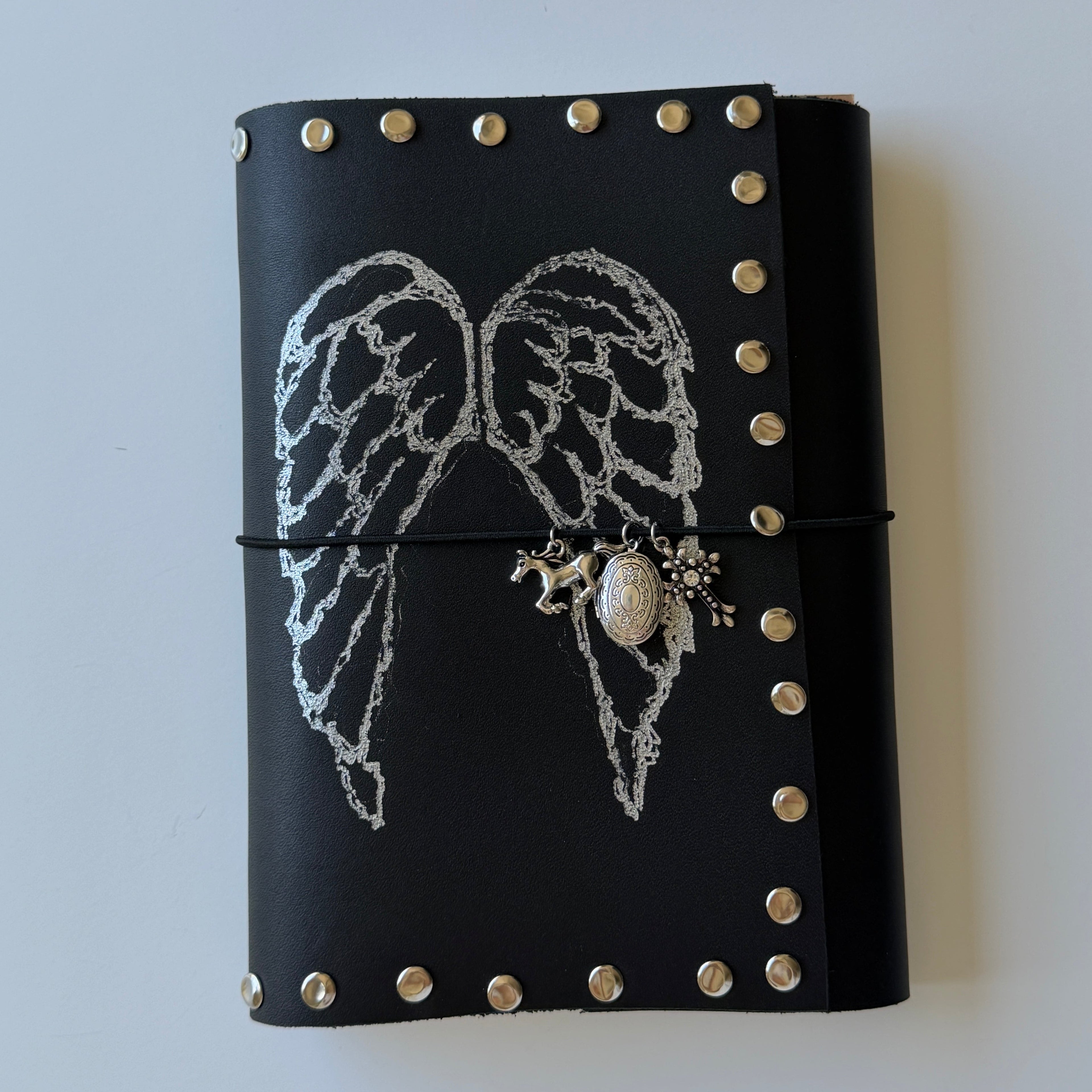 A5 Angel Wings